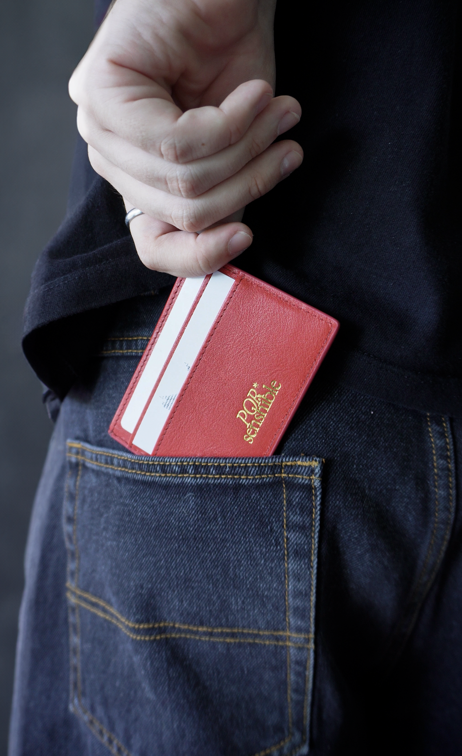 Dove Cardholder "Passion"
